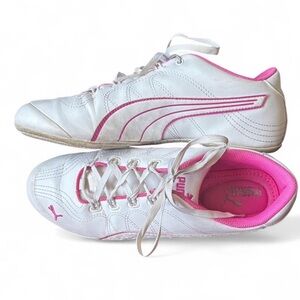 Puma White and Pink Sneakers